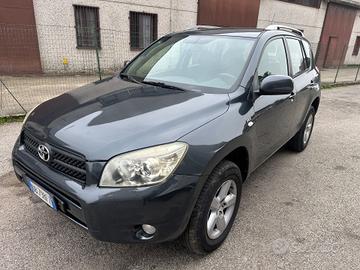 Toyota RAV 4 RAV4 2.2 D-4D 136 CV Sol