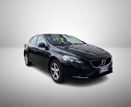 VOLVO V40 D2 Momentum Navi