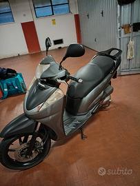 Honda sh 300