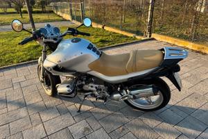 Moto BMW R850R