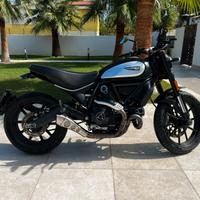 Ducati Scrambler 800 Icon Dark