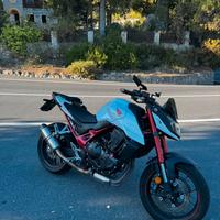 Honda Hornet 750cc  2023