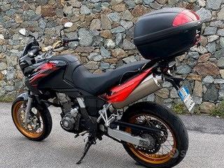 Aprilia Pegaso Factory 650 - A2