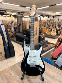 SQUIER STRATOCASTER KOREA BLACK