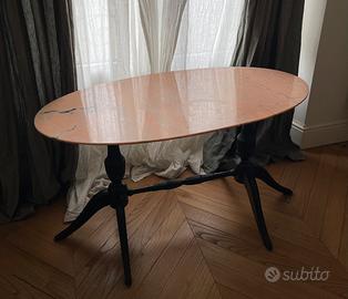 Antico tavolino da salotto in marmo