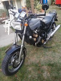 Yamaha FZX 750 - 1988