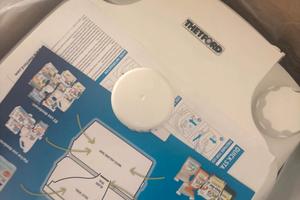 thetford 365 WC chimico NUOVO