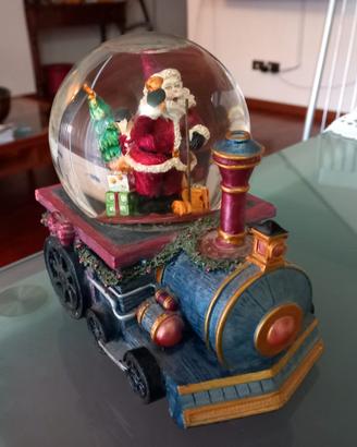Carillon con babbo natale