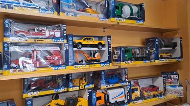 bruder giocattoli certificati a partire da 13euro