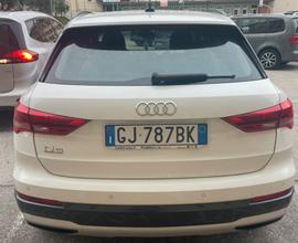 Audi Q3 2.0 TDI S tronic Business 150cv