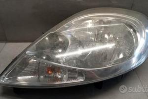 Faro anteriore sinistro renault van trafic