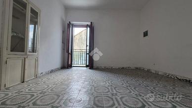 4 LOCALI A VIETRI SUL MARE