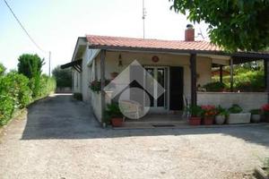 CASA INDIPENDENTE A GALLICANO NEL LAZIO