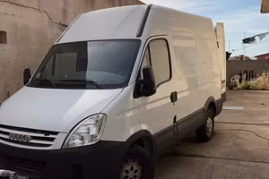 Iveco Daily 35C10 2.3 Hpi PLM-RG Cabinato