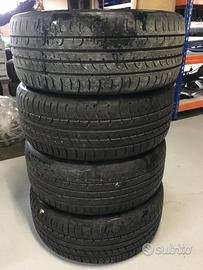 Gomme treni completi e non diverse marche e misure