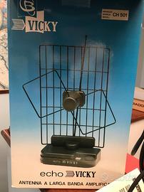 Antenna amplificante a banda larga