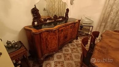 Credenze Chippendale con specchio