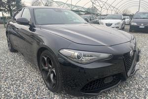 Alfa Romeo Giulia 2.0 Turbo 280 CV AT8 AWD Q4 Velo