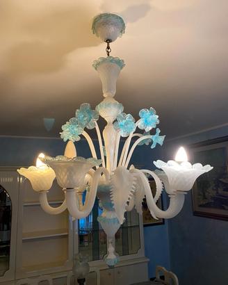 Lampadario Murano in opalino e azzurro