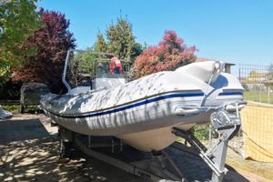 GOMMONE Mariner come nuovo con carrello incluso