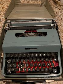 Macchina da scrivere Olivetti