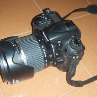 NIKON D7000 + 18-270 + FLASH