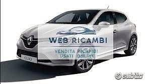 Renault clio 2022 ricambi musata frontale