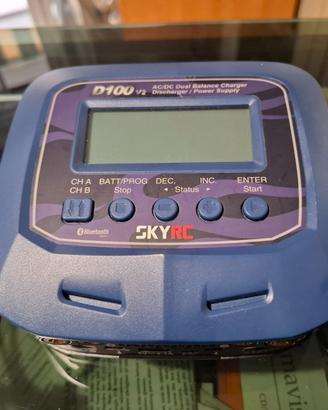 Carica batterie SKY RC D100 V2