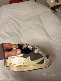 Nike TRAVIS SCOTT taglia 42 reverse mocha