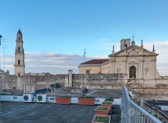 Appartamento arredato in Lecce Piazza S. Oronzo