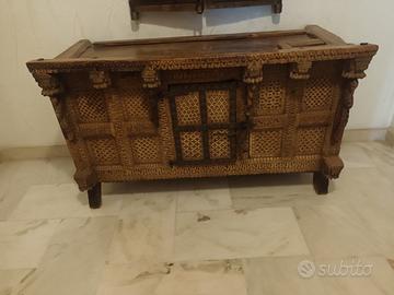 Mobile Indiano 1700