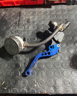 pompa freno moto universale