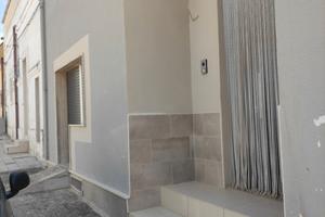 Privato vende 4 vani (130mq) con terrazzo e maxi c