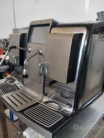 macchina caffè due gruppi