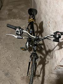 Bici 28 telaio in alluminio