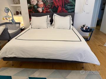 Letto matrimoniale Lecomfort modello Perla