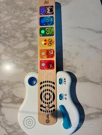Chitarra giocattolo