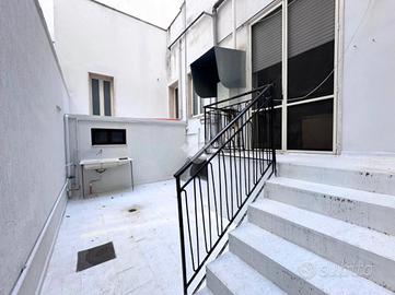 3 LOCALI A LECCE