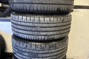 Pirelli Pzero Pz4  255/40r21 102Y    285/35r21 105