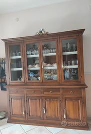 libreria/ cristalleria in legno massello