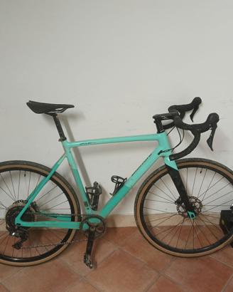 Bici Gravel Bianchi impulso pro