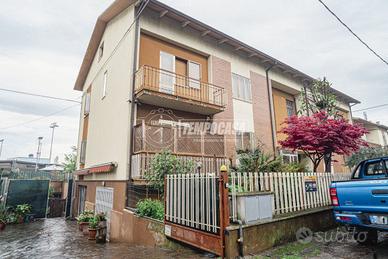 APPARTAMENTO AL PIANO TERRA IN BIFAMILIARE!!!