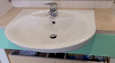 lavandino semi incasso con rubinetteria 