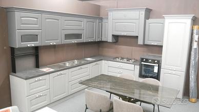 Cucina con anta in Massello Olimpia Mobilturi