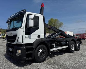 Iveco Stralis 330 3 Assi Scarrabile