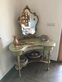 Toilette Barocco Veneziano completa pouf e pizzo