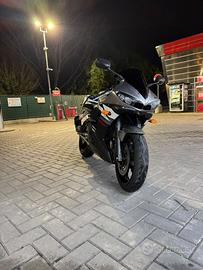 Yamaha R6