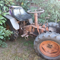 Trattore con trincia