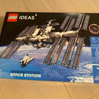 21321 LEGO Ideas  Stazione Spaziale