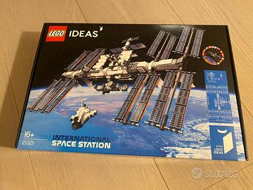 21321 LEGO Ideas  Stazione Spaziale